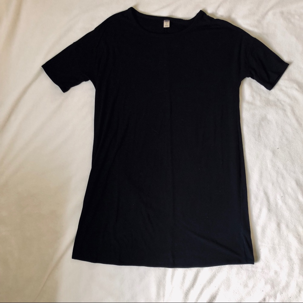 Old Navy Boxy Knit Shift Dress - Picture 2 of 2